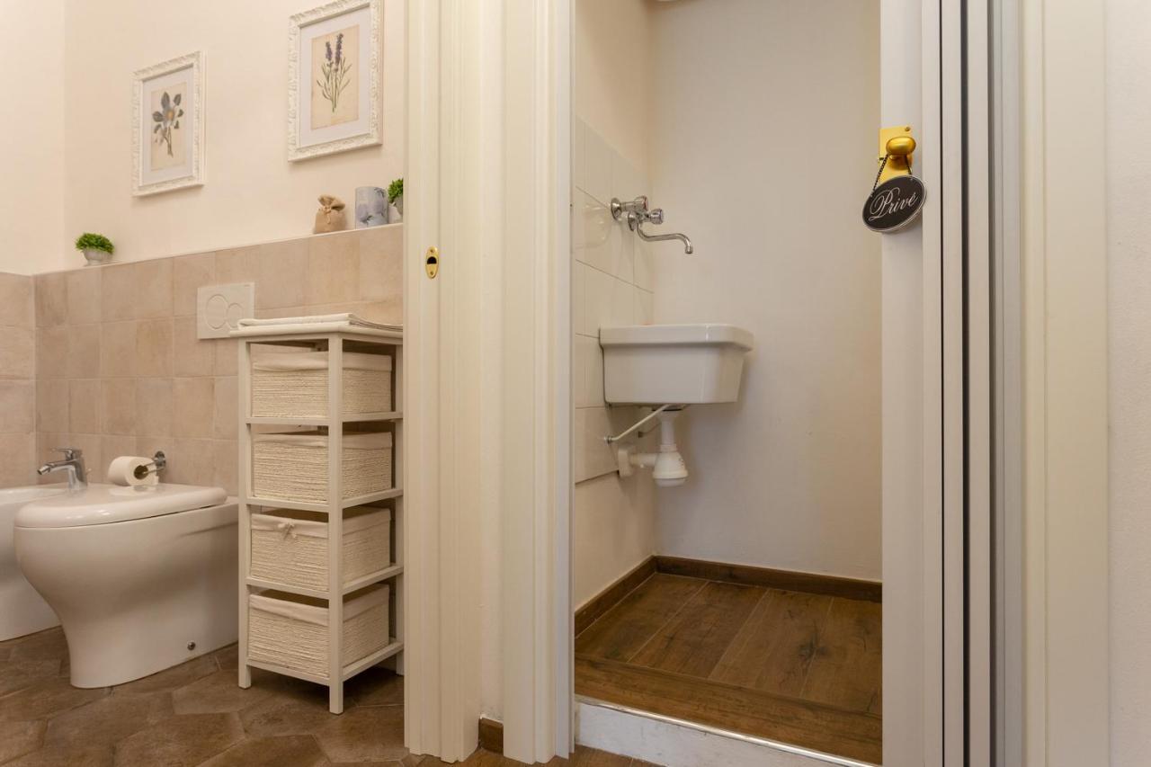 Mercatale Apartment Prato  Exterior photo