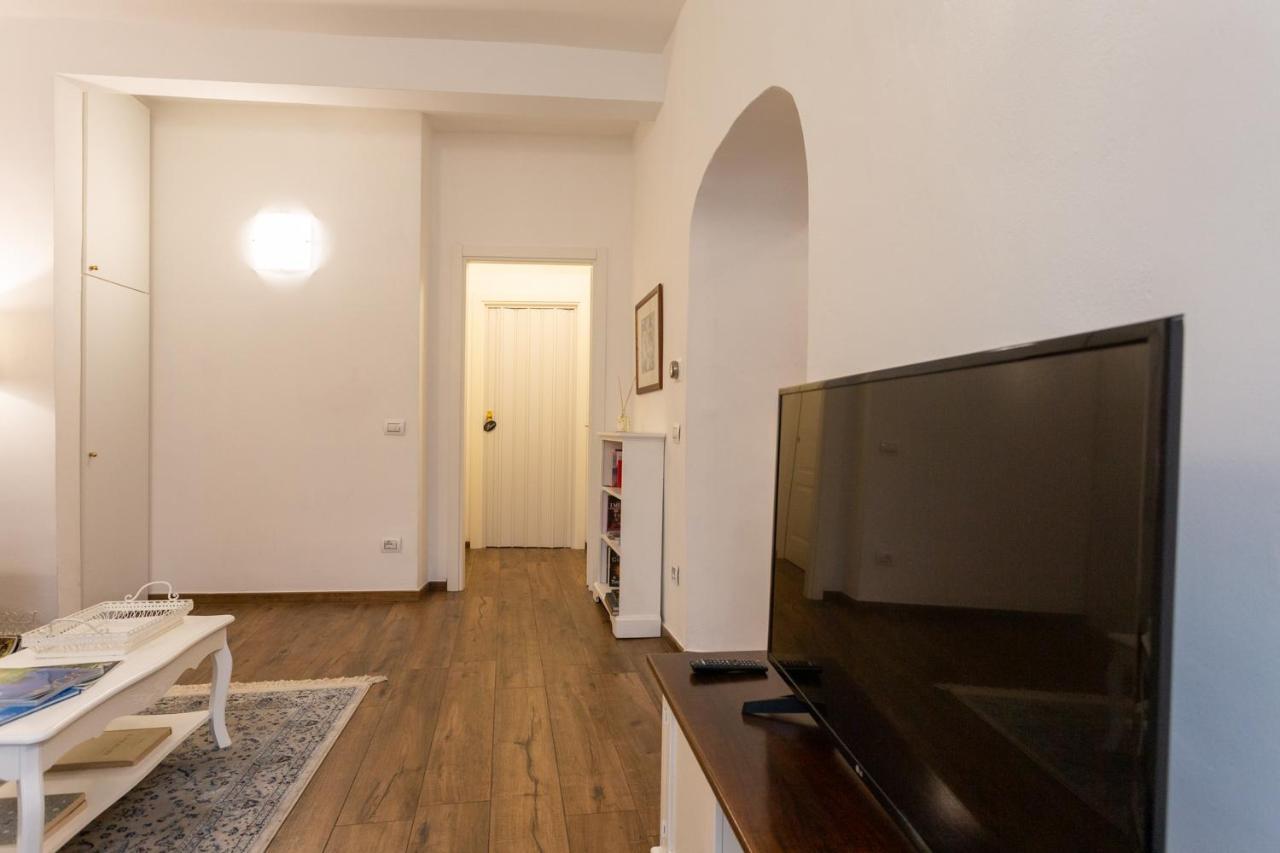 Mercatale Apartment Prato  Exterior photo